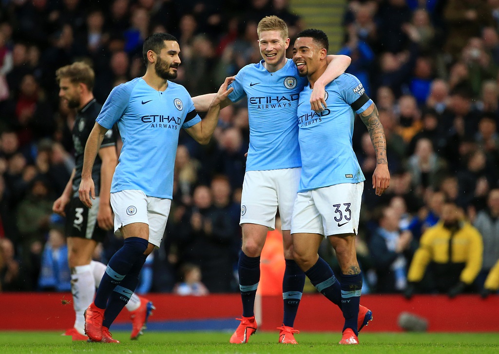 综合体育赛事回顾 专家视角复盘关键对决