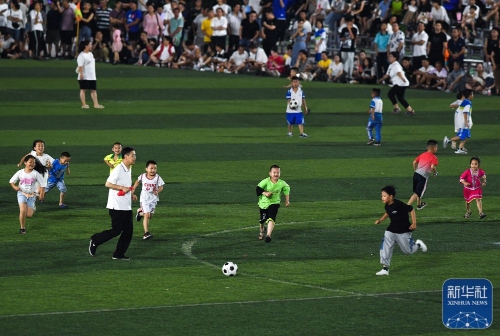 初代《战神》总监调侃玩家悼念亡父引争议