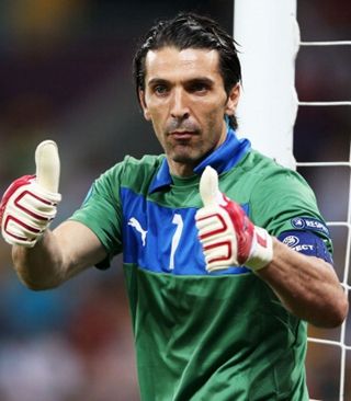 凯指导新春天来了？逆天3连扑+挡出必进球杰拉德崩溃